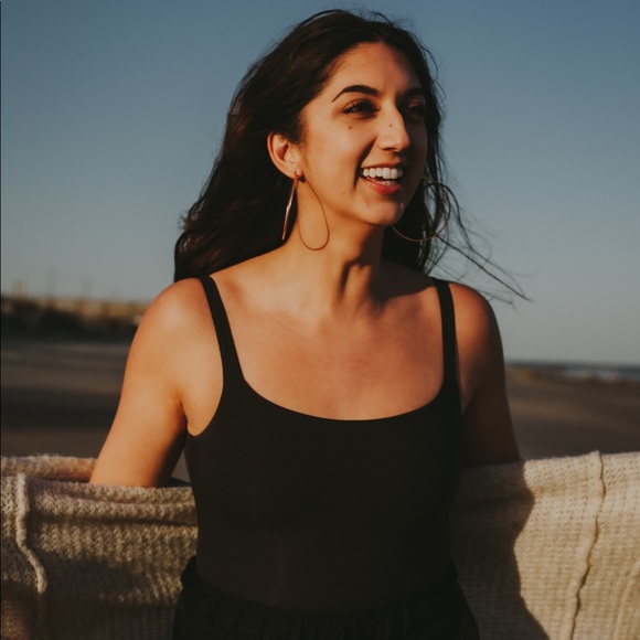 Meet your Posher, Sapna - Picture 1 of 1